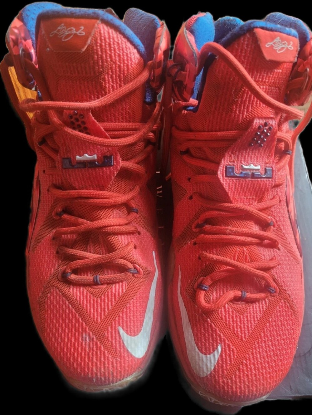 Nike LeBron red Basketball Sneakers Independence Day Edition Great Condition